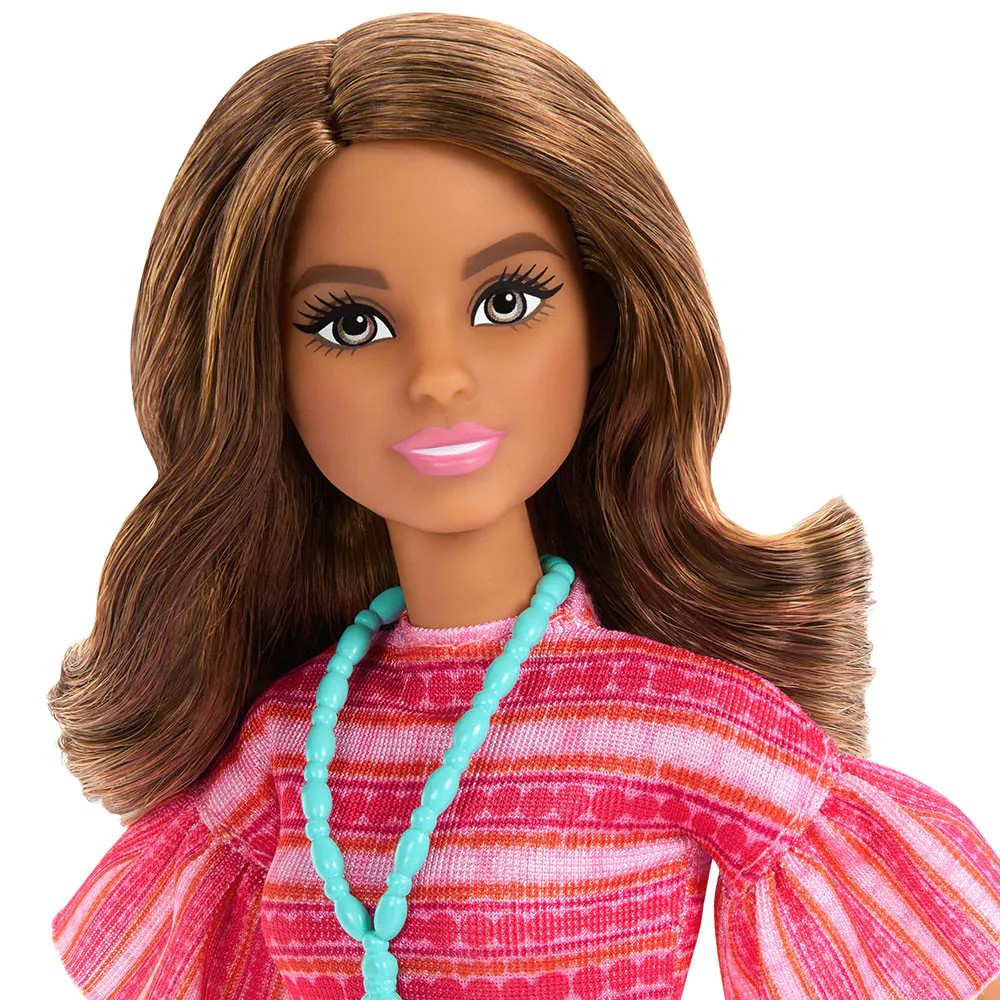 Papusa Teresa din animatia Barbie si Teresa Reteta Prieteniei cu accesorii - poza 2