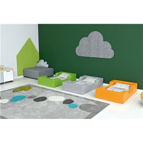 Patut pentru cresa orange, 128 x 75 x 25 cm, din spuma, cu decupaj pentru acces, saltea 8 cm grosime inclusa, stivuibil - poza 2