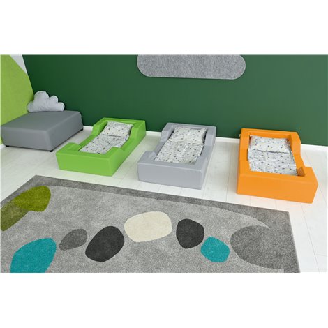 Patut pentru cresa orange, 128 x 75 x 25 cm, din spuma, cu decupaj pentru acces, saltea 8 cm grosime inclusa, stivuibil - poza 3