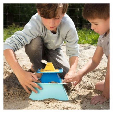 Pira, set forme pentru nisip piramide, Quut Toys - poza 4