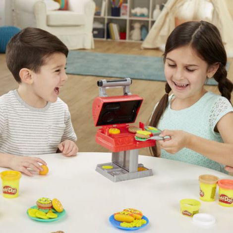 Play-doh Set Gratar Cu Forme Si Stampile - poza 3