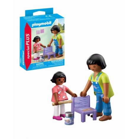 Playmobil - Figurina mesterita cu fetita - poza 1