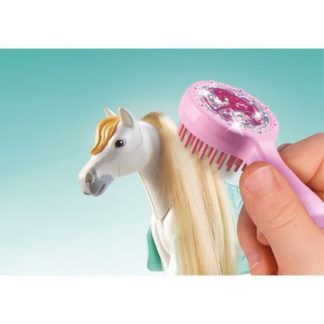 Playmobil - Spalatorie Cu Isabella Si Calutul Lioness - poza 5