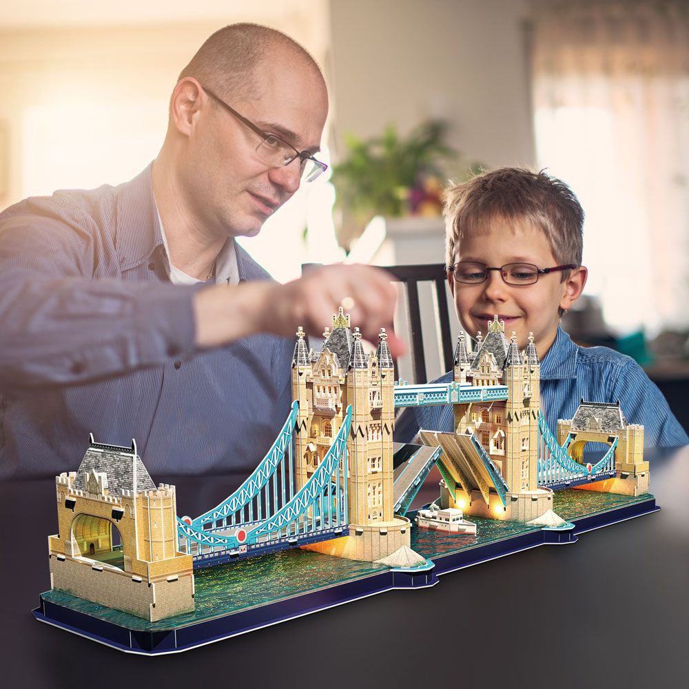 Puzzle 3D cu led Cubic Fun Tower Bridge 222 piese - poza 3