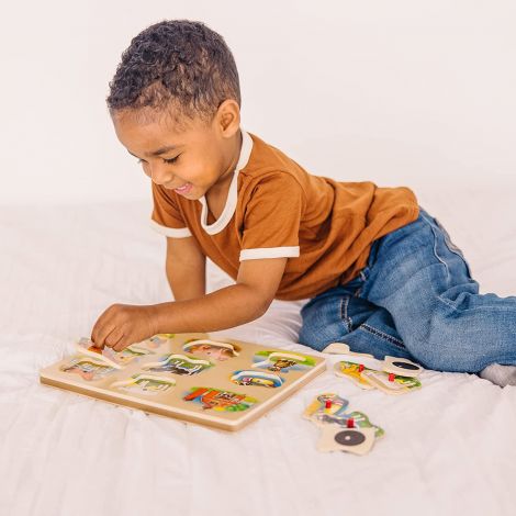Puzzle lemn cu sunete Animale de la Ferma Melissa and Doug - poza 3
