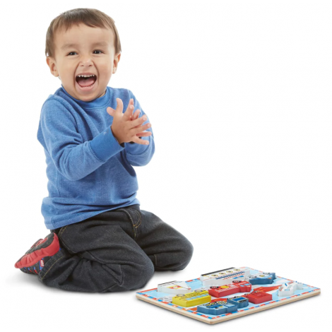 Puzzle lemn in relief Mijloace de transport Melissa and Doug - poza 3