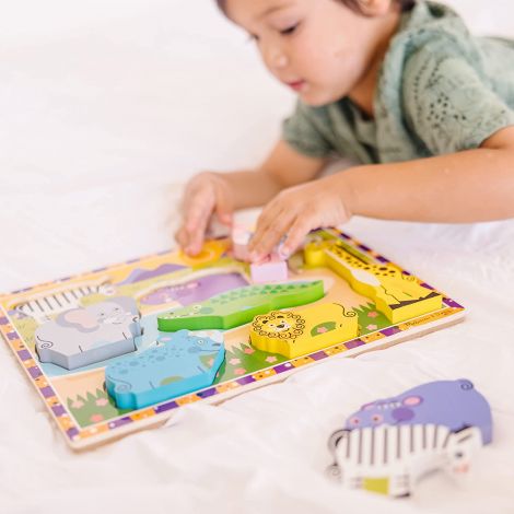 Puzzle lemn in relief Safari Melissa and Doug - poza 4