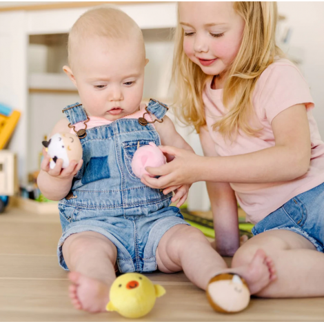 Set 4 jucarii de plus pentru bebelusi si copii, animale de rostogolit, Rollables Farm Friends, Melissa&Doug 30734 - poza 3