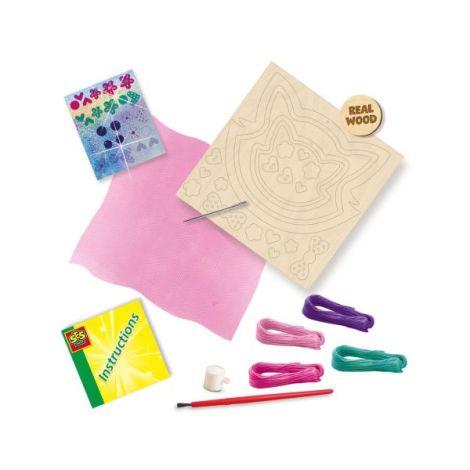 Set creativ de broderie pe tull pentru copii cu pisici - poza 2