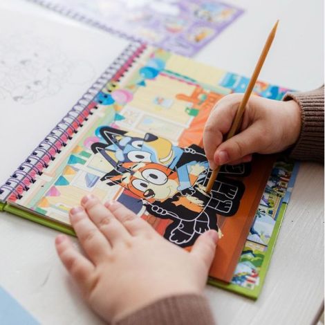 Set creativ de razuit si colorat, Bluey, Totum - poza 5
