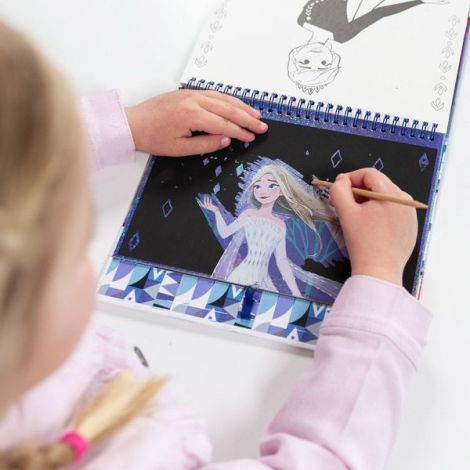 Set creativ de razuit si colorat Disney Frozen - poza 4