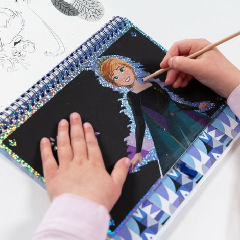 Set creativ de razuit si colorat Disney Frozen - poza 5