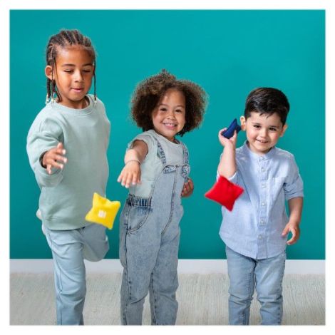 Set de 8 saculeti cu nisip de aruncat, Bean Bags, BS Toys GA526 - poza 4