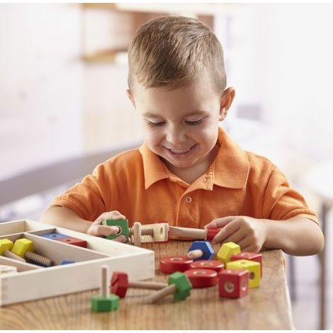 Set de construit cu suruburi, din lemn, Melissa&Doug 5151 - poza 3