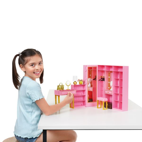 Set de joaca 5 Surprise Dream Wardrobe, Fashion Mini Brands, Seria 1 - poza 3