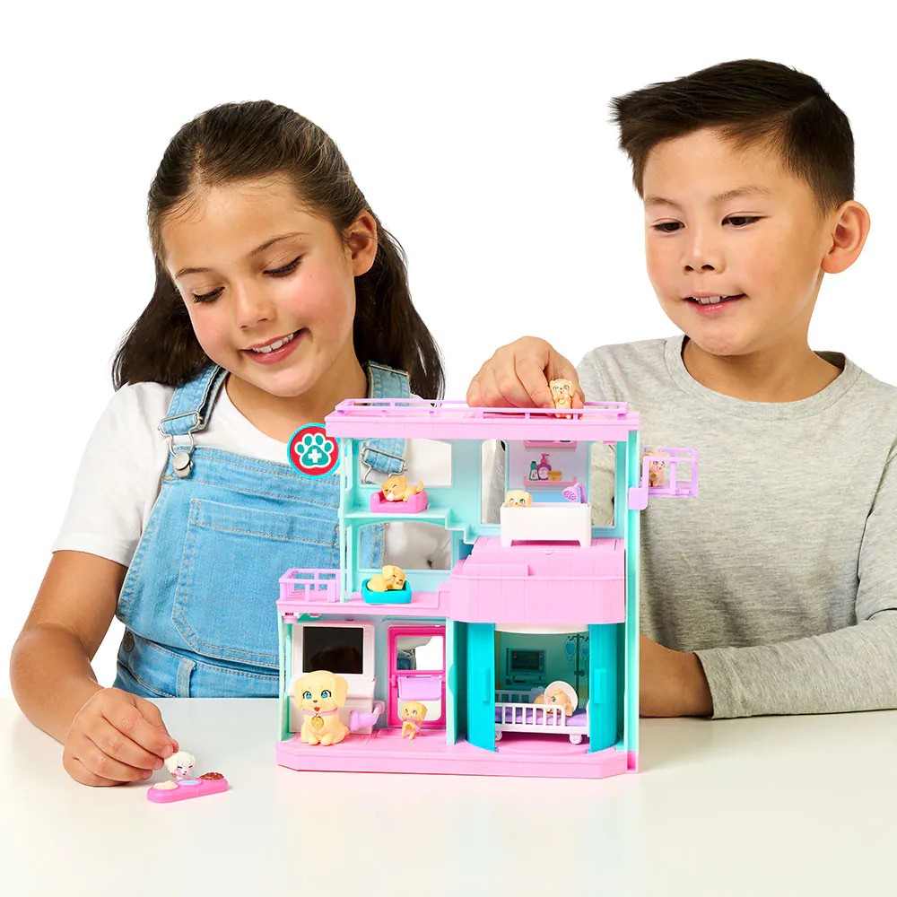 Set de joaca Clinica Veterinara Little Live Pets Mama Surprise cu 3 catelusi - poza 5