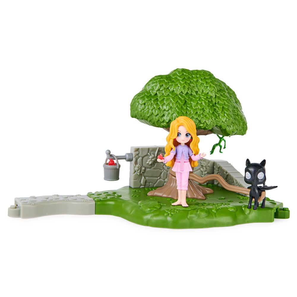Set de joaca Harry Potter Gradina creaturilor magice cu figurina Luna Loovegood - poza 1