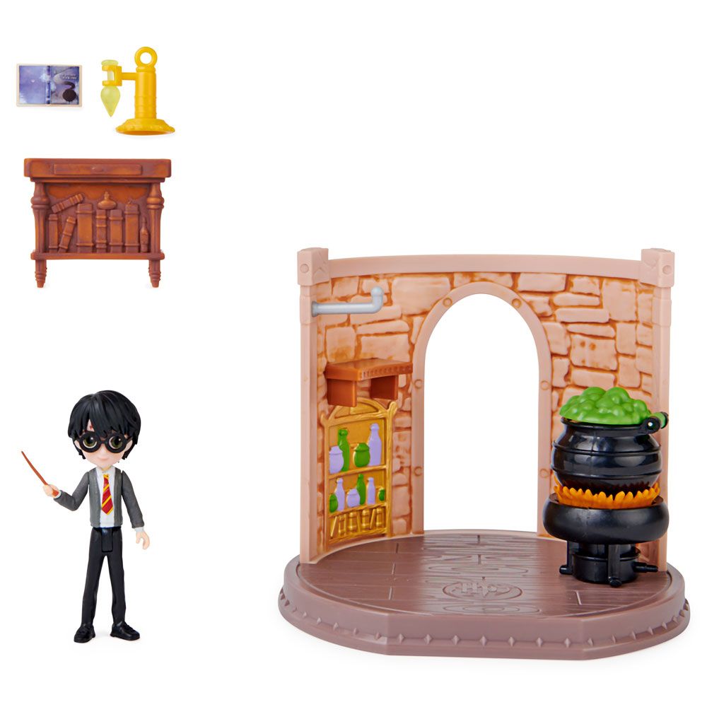 Set de joaca Harry Potter Lectia de Potiuni cu figurina Harry Potter - poza 5