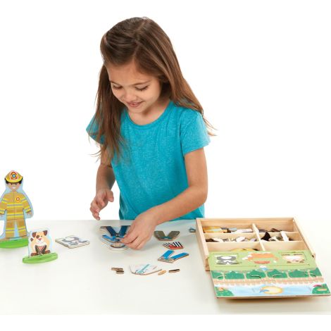 Set de joaca magnetic Meserii - Melissa & Doug - poza 3