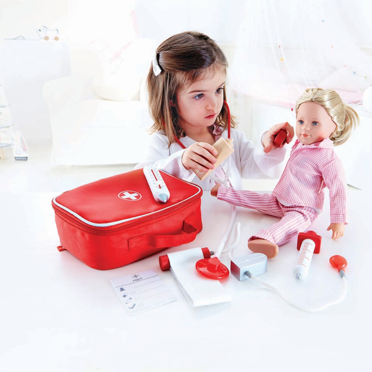 Set doctor din lemn Hape - poza 3