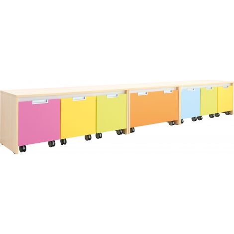 Set mobilier gradinita Quadro 110 artar cu alb, dulapuri colorate pe roti