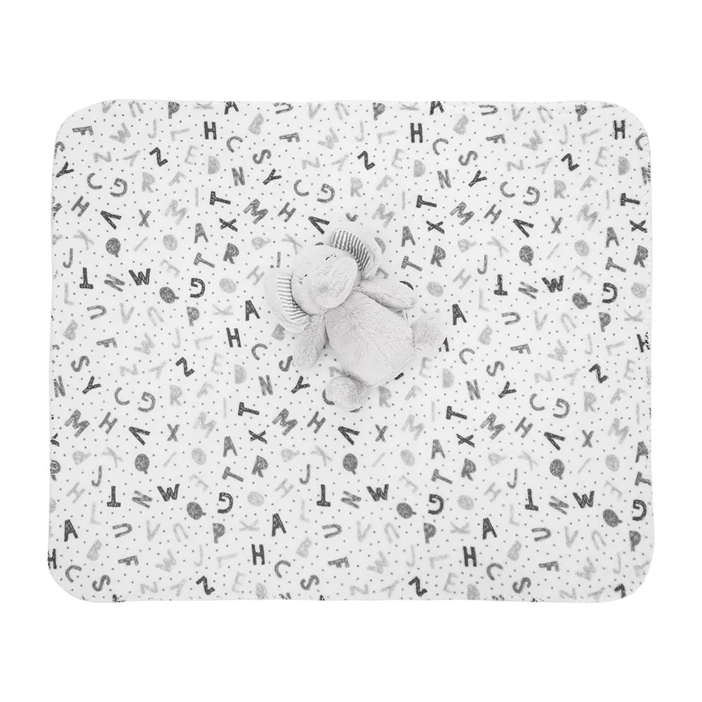 Set pãturã si jucarie Lorelli Classic Nappy 90x75 cm Elefant Gri - poza 3