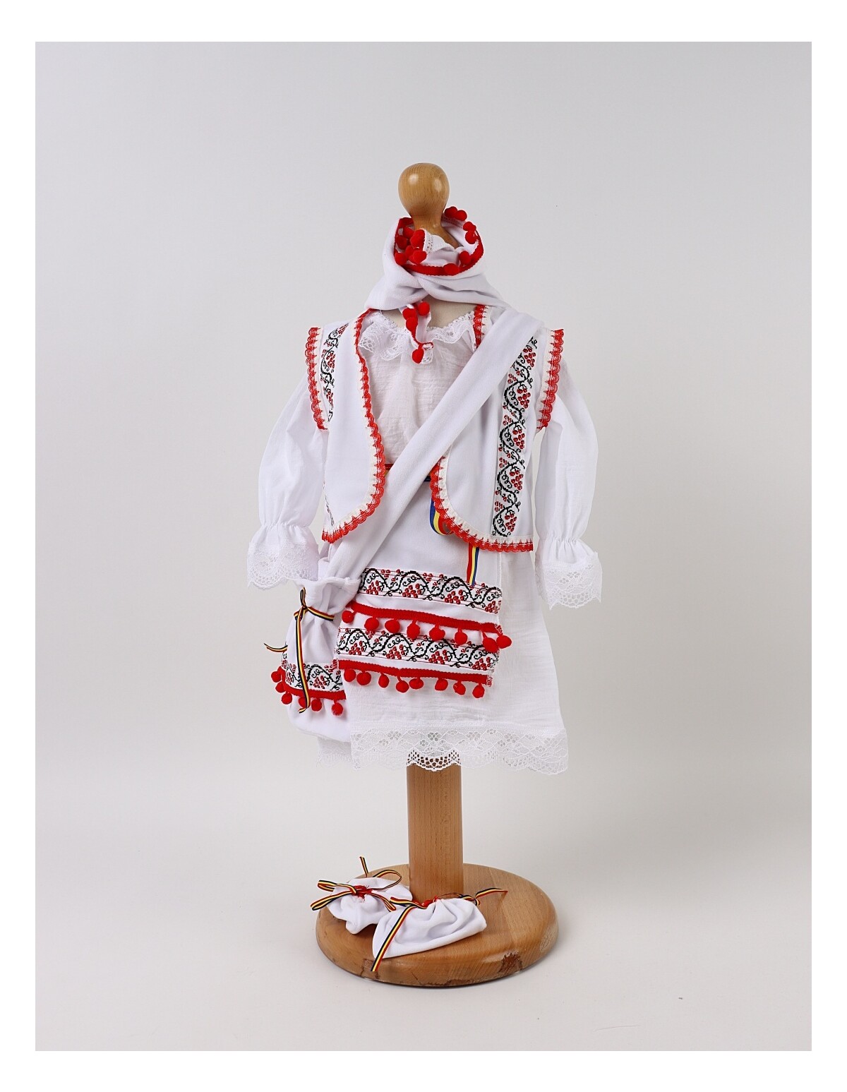 Set Traditional 6 piese Elena