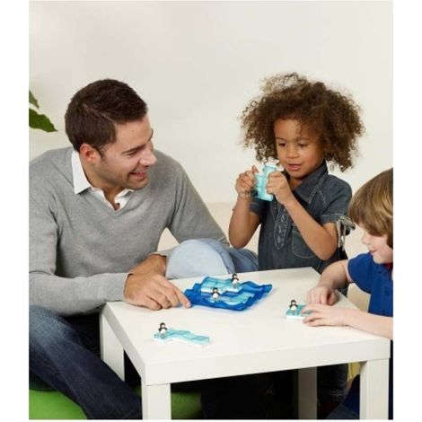 Smart Games - Penguins on Ice, joc de logica cu 100 de provocari, 6+ ani, editie lb. Romana - poza 2