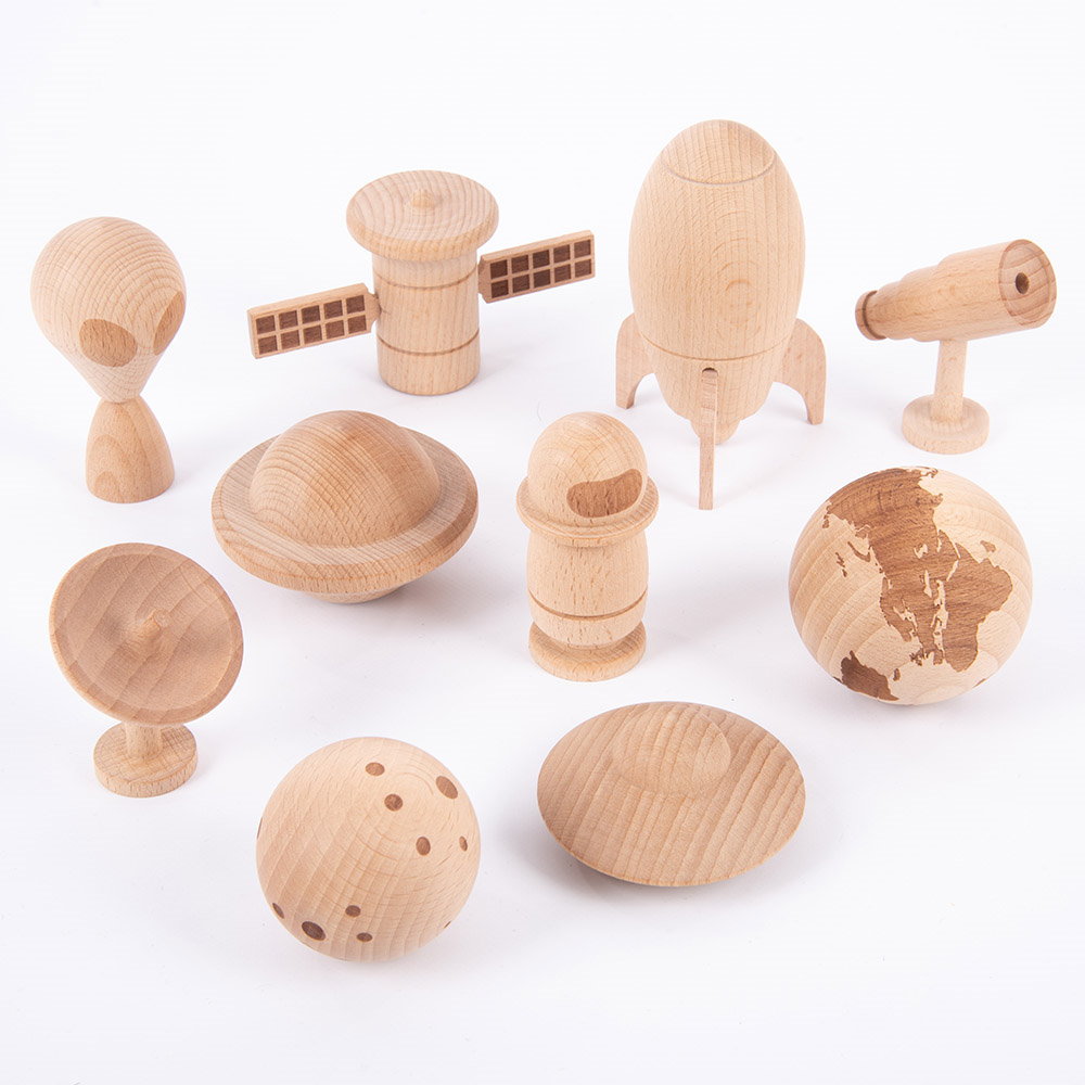 Space Adventure, figurine spatiale din lemn, TickiT natur