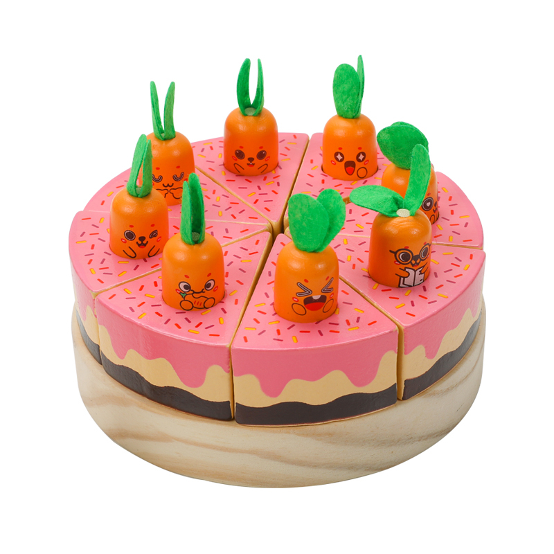 Tort de morcovi - jucarie din lemn cu emoticoane