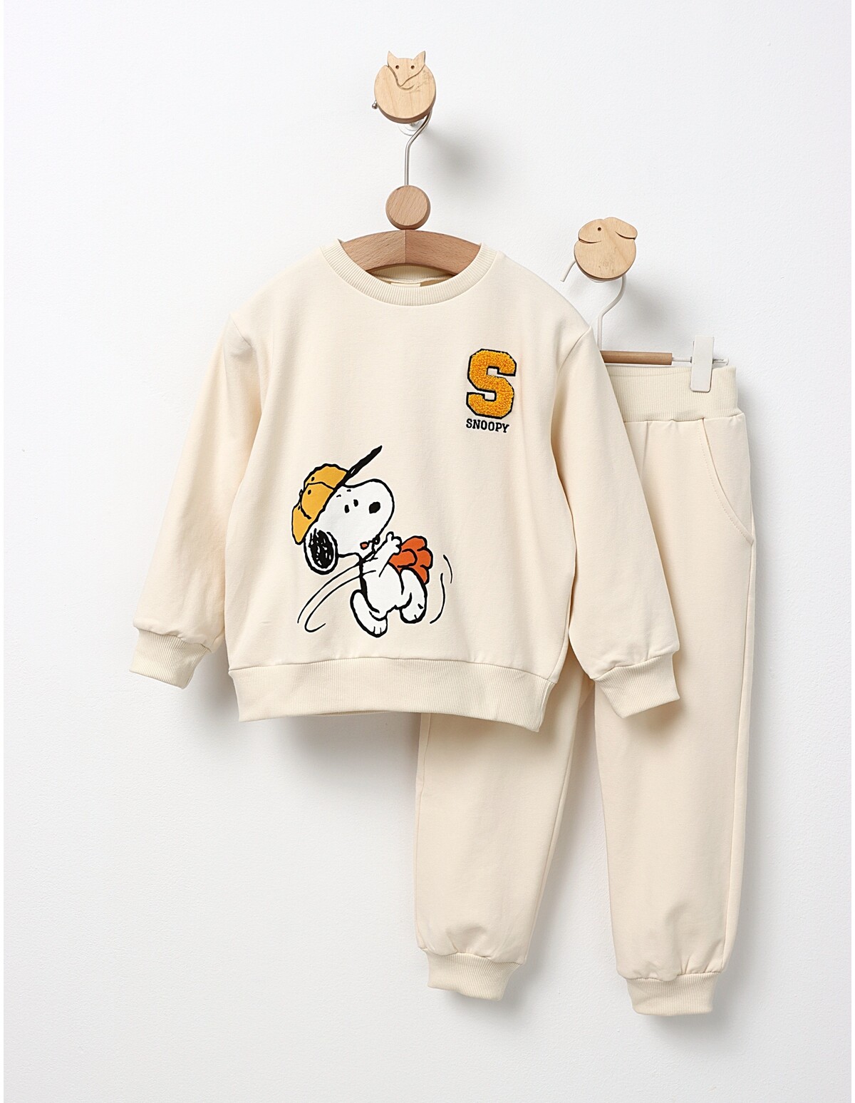 Trening plusat S is For Snoopy ecru