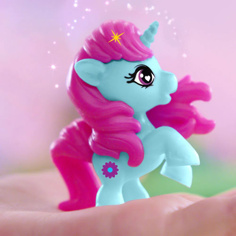 Unicorn in ou surpriza Dragon I Little Unicorn - poza 4