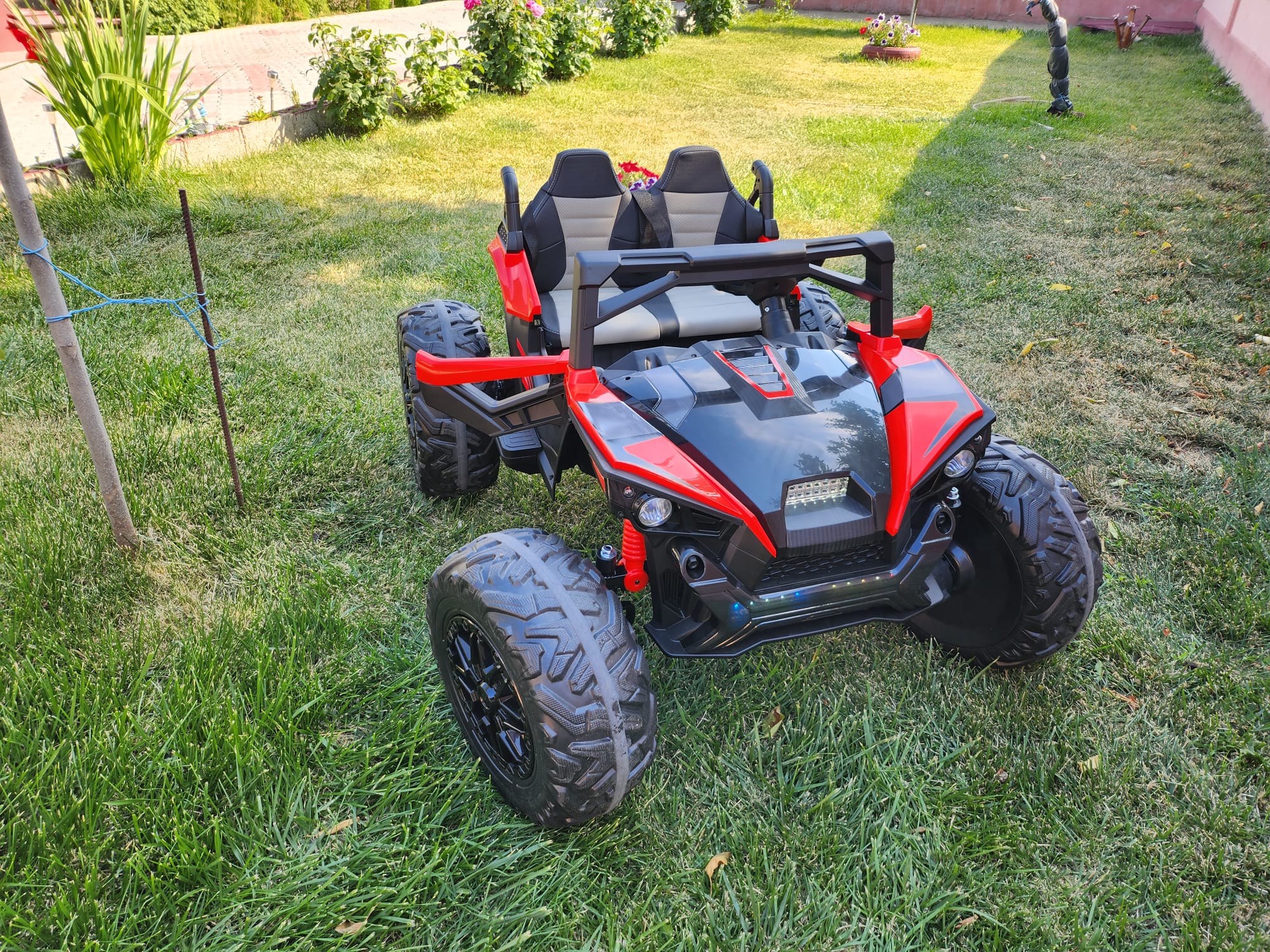 UTV electric pentru copii cu 2 locuri MONSTER TRUCK 4x4 24V 400W (SX2139) Rosu - Autokids.ro - poza 3